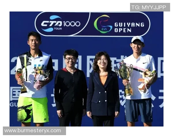 深圳网球队与西安网球队赛后复盘分析比赛节奏与战术对比