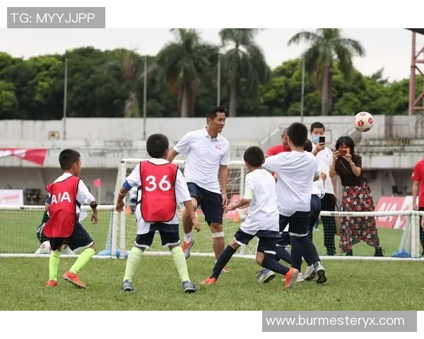 蔬菜变身足球明星猜猜谁是绿茵场上的大咖